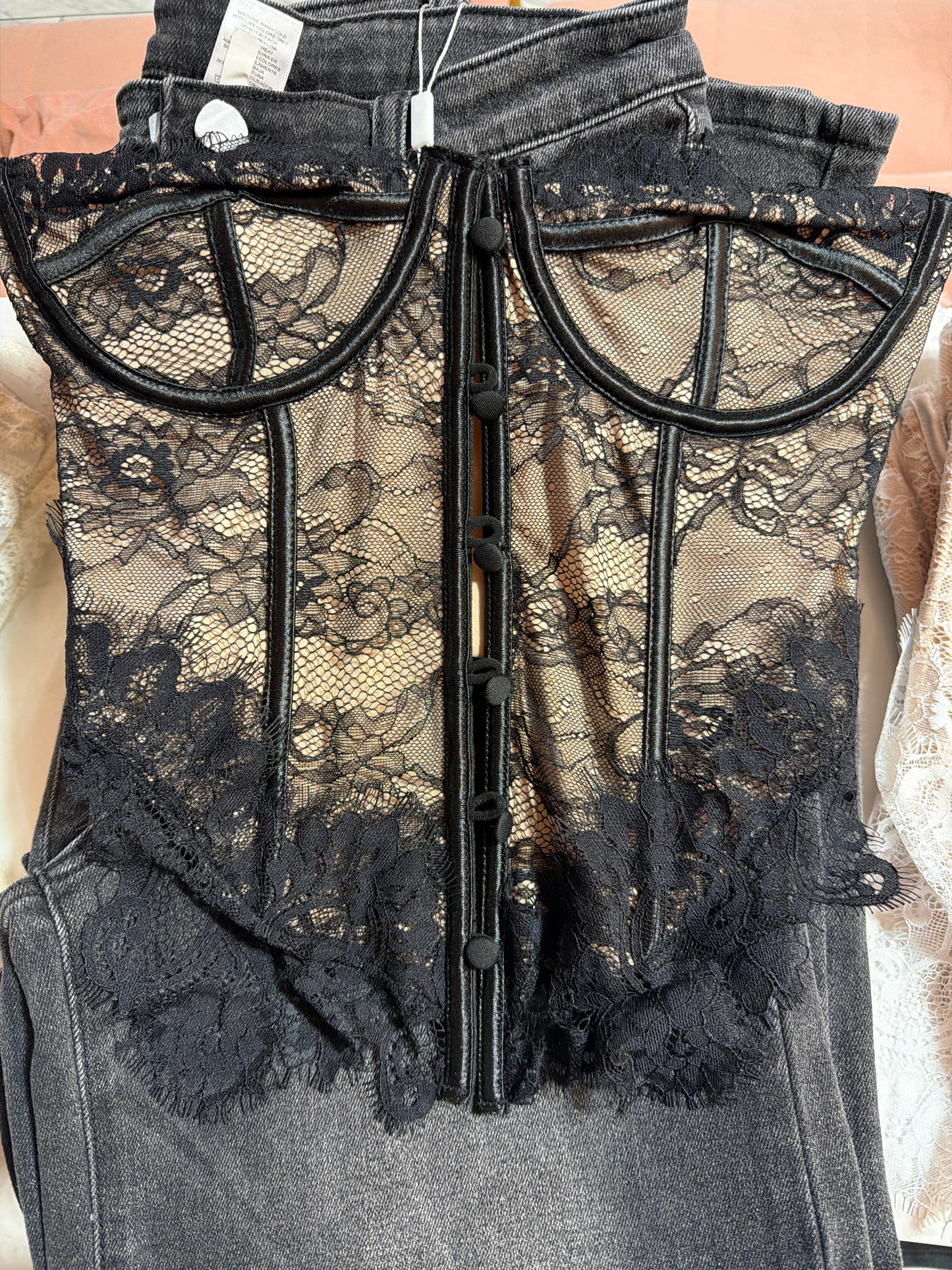 Lace Corset - Black/Nude